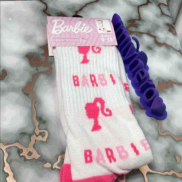 3pc Barbie Travel Set with Pink Travel bag, Tumbler and Socks - Picture 5 of 10